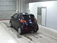 Subaru R1 лот № 9598 оценка 3.5  с аукциона в Японии 1