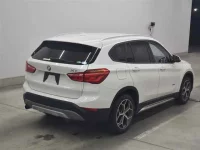 BMW X1 лот № 40071 оценка 4.5  с аукциона в Японии 4