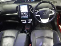 Toyota PRIUS PHV лот № 7171 оценка 3.5  с аукциона в Японии 2