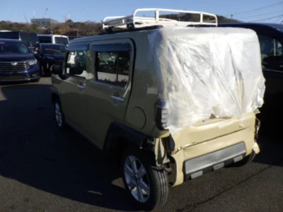 Daihatsu TAFT