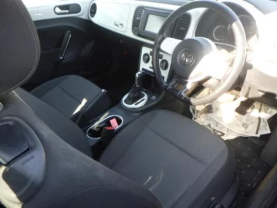 Volkswagen THE BEETLE