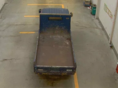 Mazda TITAN  с аукциона в Японии