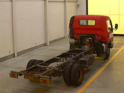 Toyota DYNA  с аукциона в Японии