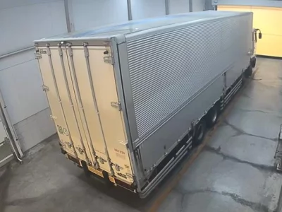 Mitsubishi FUSO TRUCK