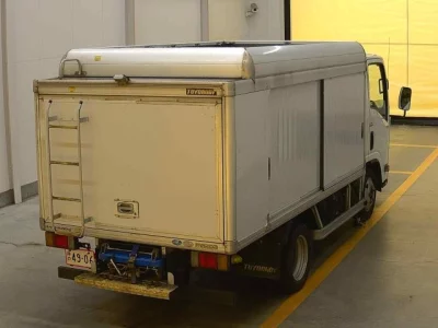 Mazda TITAN  с аукциона в Японии