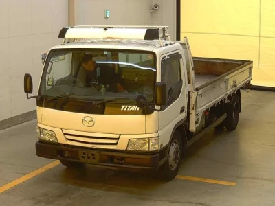 Mazda TITAN  с аукциона в Японии