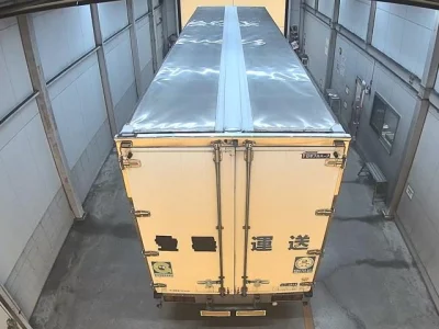 Isuzu TRUCK  с аукциона в Японии