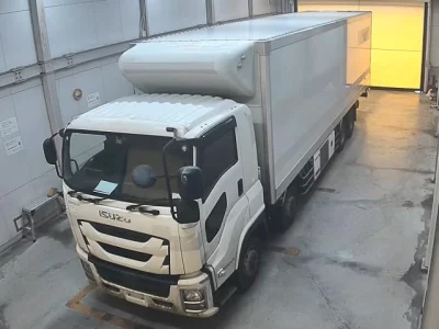 Isuzu TRUCK  с аукциона в Японии