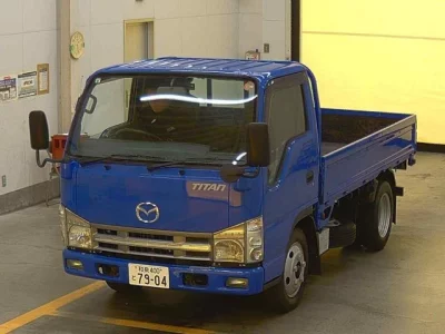 Mazda TITAN  с аукциона в Японии