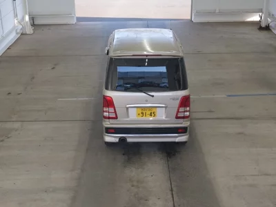 Daihatsu Atrai Wagon  с аукциона в Японии
