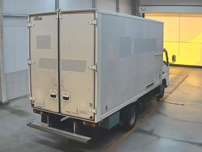 Mitsubishi Fuso Canter