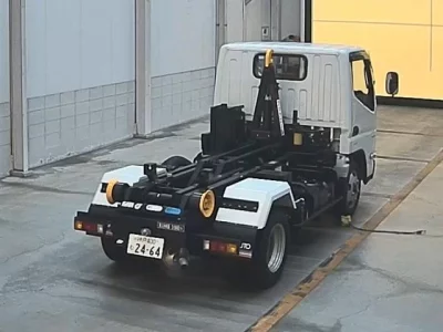 Mitsubishi Fuso Canter
