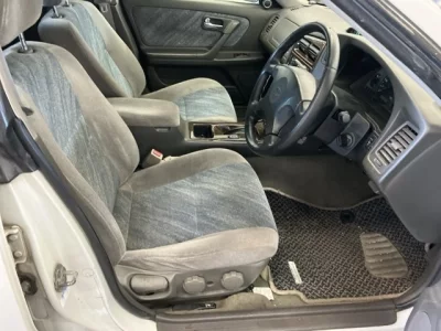 Nissan Stagea