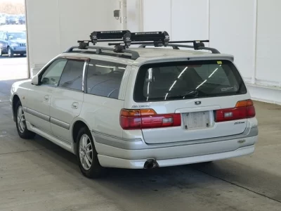 Nissan Stagea