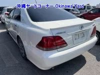 Toyota CROWN лот № 43088 оценка RB  с аукциона в Японии 1