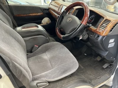Toyota HIACE VAN  с аукциона в Японии