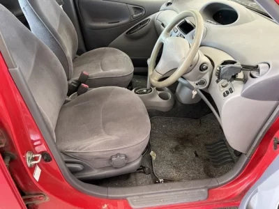 Toyota PLATZ  с аукциона в Японии