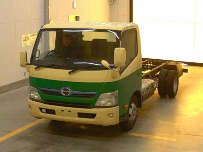 Hino DUTRO  с аукциона в Японии