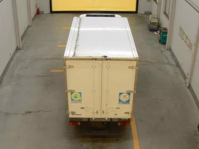 Hino DUTRO  с аукциона в Японии