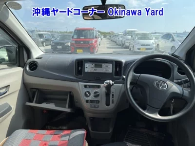 Toyota PIXIS EPOCH  с аукциона в Японии