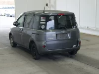 Toyota SIENTA лот № 7030 оценка 3  с аукциона в Японии 1