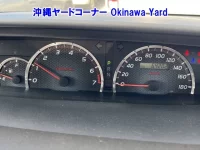 Toyota VOXY лот № 43066 оценка 3  с аукциона в Японии 3