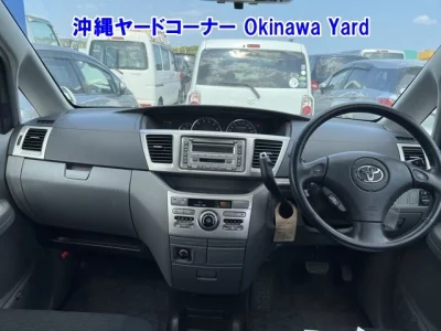 Toyota VOXY  с аукциона в Японии