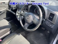 Toyota WISH лот № 43045 оценка 3.5  с аукциона в Японии 5