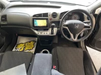 Honda STREAM лот № 2127 оценка RA  с аукциона в Японии 4