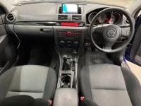 Mazda AXELA лот № 2084 оценка 3.5  с аукциона в Японии 4