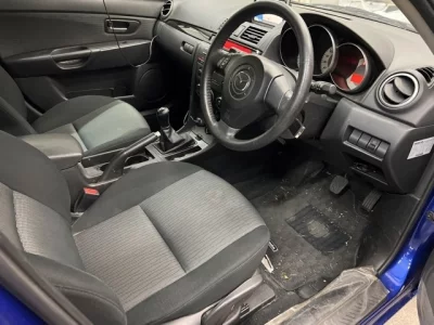 Mazda AXELA  с аукциона в Японии