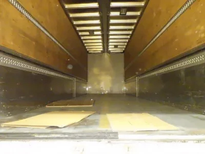 Isuzu TRUCK  с аукциона в Японии