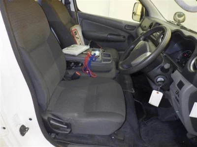 Isuzu COMO  с аукциона в Японии