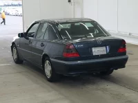 Mercedes-Benz C CLASS лот № 5045 оценка 3  с аукциона в Японии 1