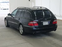 Mercedes-Benz E CLASS WAGON лот № 2416 оценка 3  с аукциона в Японии 1