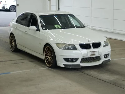 BMW 3-Series  с аукциона в Японии