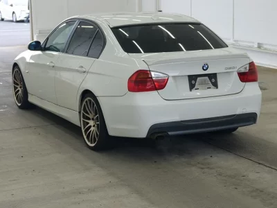 BMW 3-Series  с аукциона в Японии
