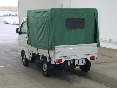 Nissan CLIPPER TRUCK  с аукциона в Японии