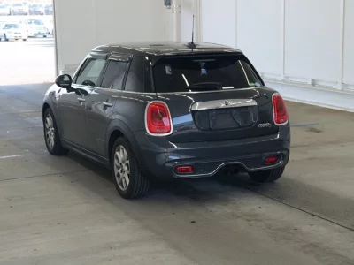 BMW MINI  с аукциона в Японии