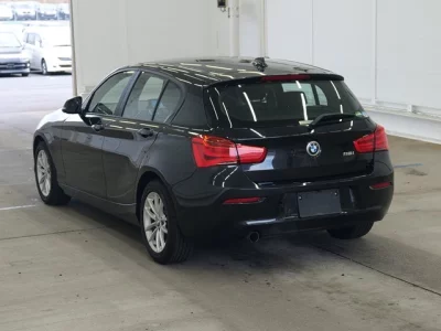BMW 1-Series  с аукциона в Японии