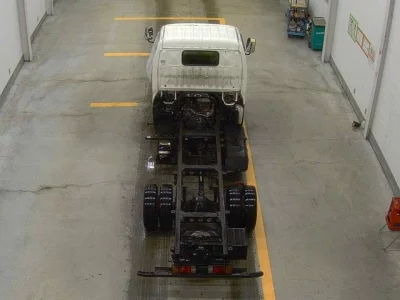 Toyota DYNA  с аукциона в Японии