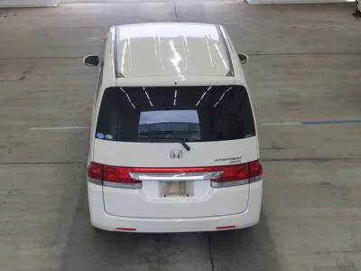 Honda STEP WAGON  с аукциона в Японии
