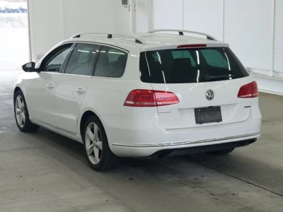 Volkswagen PASSAT VARIANT