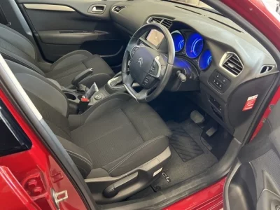 Citroen C4  с аукциона в Японии