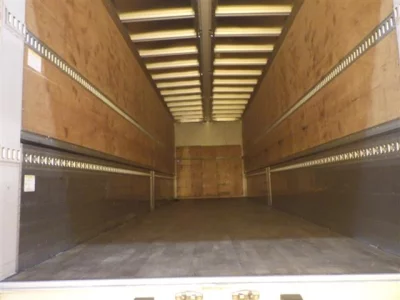 Mitsubishi FUSO TRUCK  с аукциона в Японии