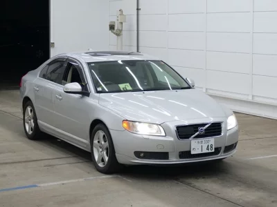 Volvo S80  с аукциона в Японии