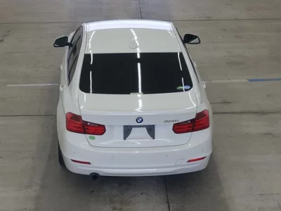 BMW 3-Series  с аукциона в Японии