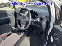 Mitsubishi I-MIEV лот № 43186 оценка 3  с аукциона в Японии 5