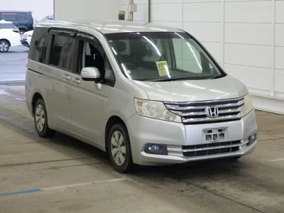 Honda STEP WAGON