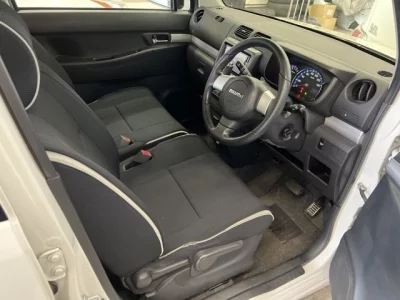 Daihatsu MOVE CONTE  с аукциона в Японии